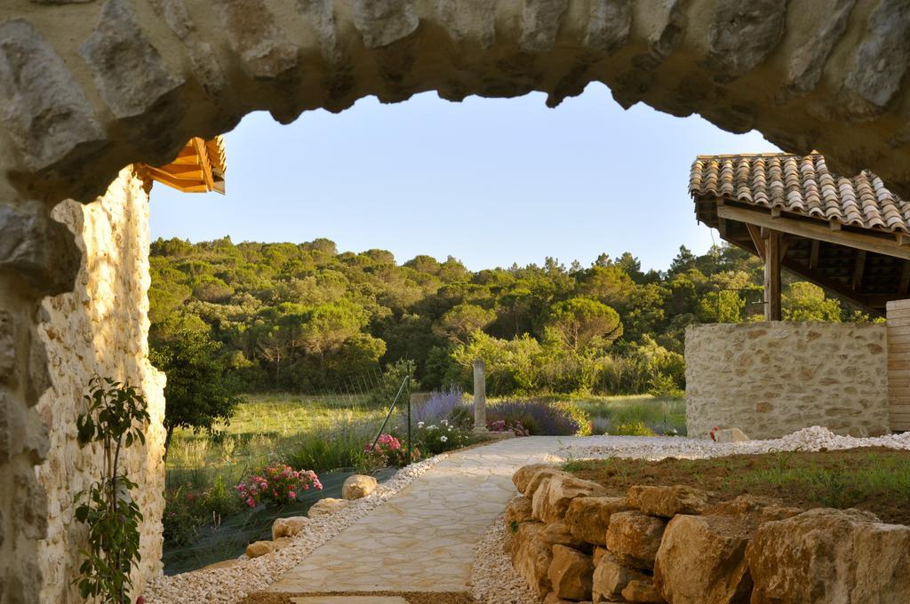 Hollyoaks Estate Hotel Saint-Pons-la-Calm Kültér fotó